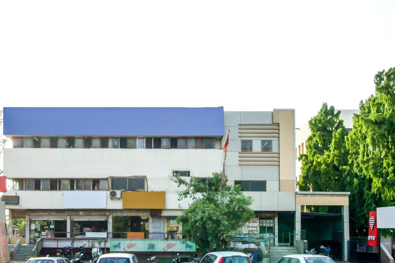 Hotel Seven Ahmedabad Exterior foto